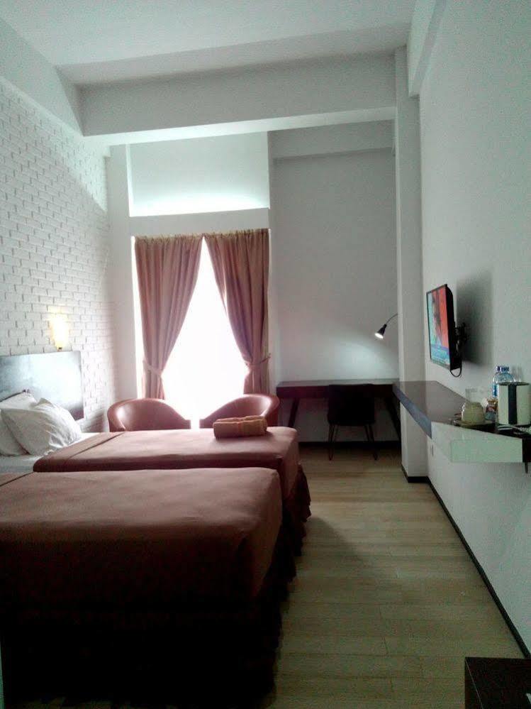 Xtra Hotel Bengkulu Kültér fotó