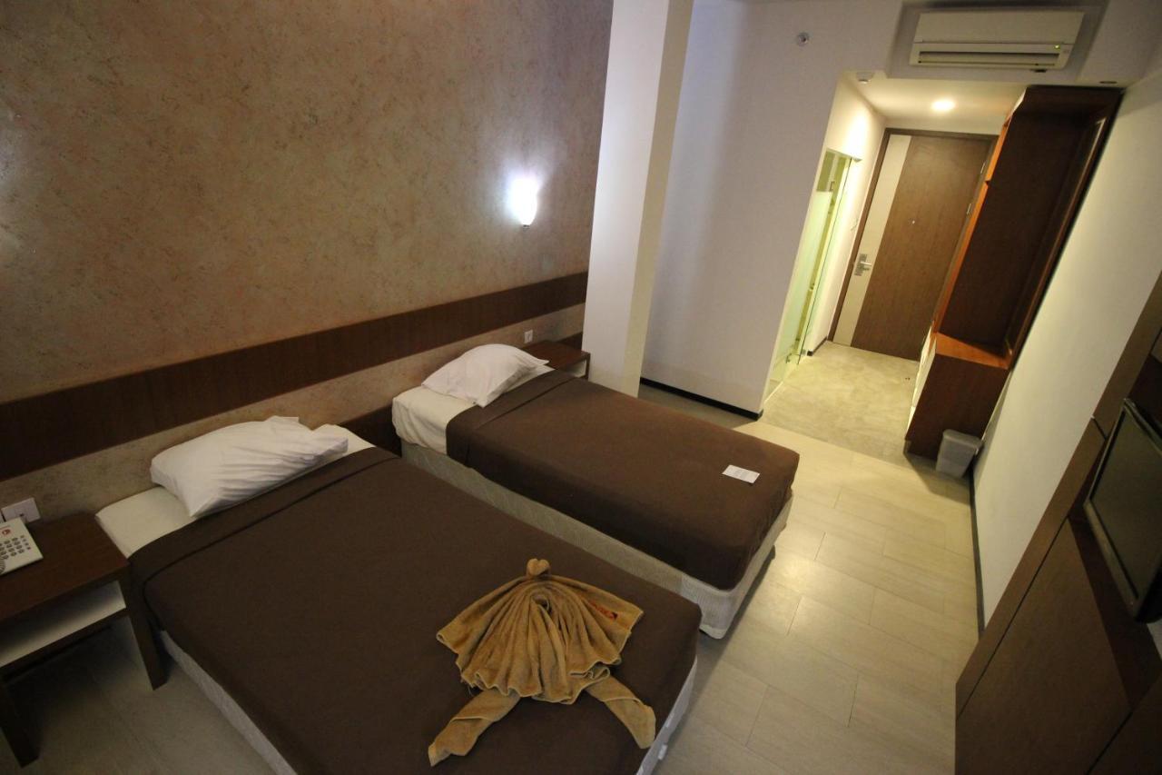 Xtra Hotel Bengkulu Kültér fotó